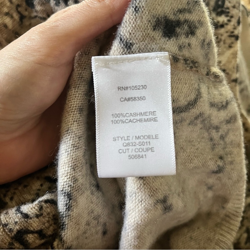 Equipment Python Shane Crew Cashmere Sweater Snak… - image 8